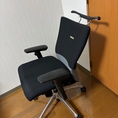 オフィスチェアの画像