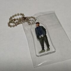 V6　アクリルキーホルダーの画像