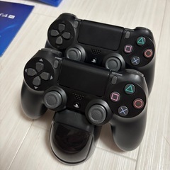 値下げ プレステ4 PROの画像