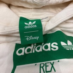 adidas パーカー　
ピクサーコラボの画像