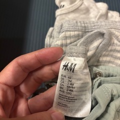 ベビー肌着差し上げます　プチバトーやh&mの画像