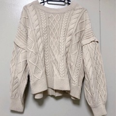 【10/25迄の限定価格】美品カーディガンの画像