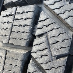 185/70/14冬ダンロップの画像