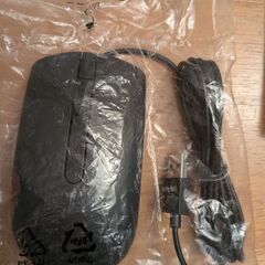 スピーカーと有線 マウスの販売の画像