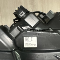 80ヴォクシー後期　　ベットライト　右の画像