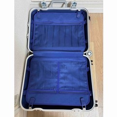 スーツケース　Mサイズ　24インチ　40*25*57の画像