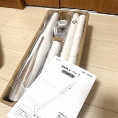 掃除機 コードレス 軽量 置くだけ充電　38Kpa強力吸引 最大40分連続稼の画像
