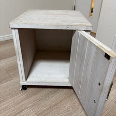 木製収納箱の画像