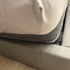クイーンサイズベッド枠の画像