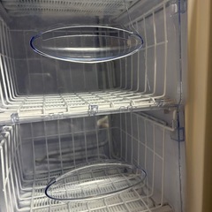 冷凍庫　60Lの画像