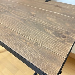 昇降式テーブルの画像