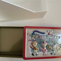 ディズニー空き缶の画像