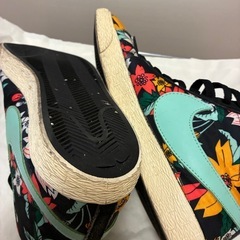 ★取引中★NIKE ナイキのハイカットスニーカーの画像