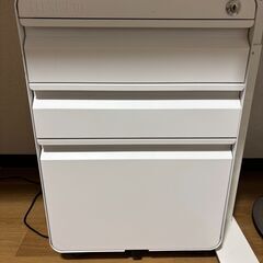 flexispot E7 160×70 電動昇降デスクセット ケーブルトレー・キャビネット付きの画像