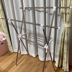 物干しスタンドの画像