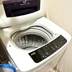 全自動小型洗濯機 4.2kg ハイアール JW-K42K-W 2015年製の画像