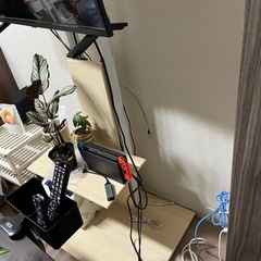 ソファ テレビ台 テーブル 冷蔵庫 ベッド 机全て持って行ける方の画像