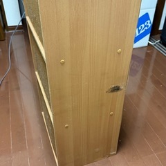 【クローゼットなど】木製収納棚の画像