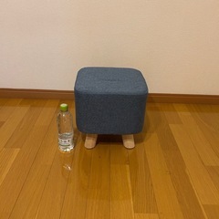 椅子の画像