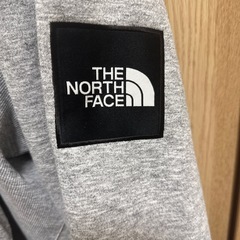 20％off 
THE NORTH FACEパーカー（XXL）の画像
