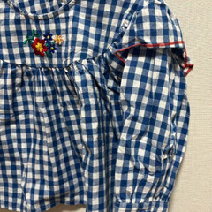 トップス　チェック　刺繍　100cmの画像