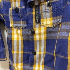 ほぼ未使用　BREEZE シャツ　90cmの画像