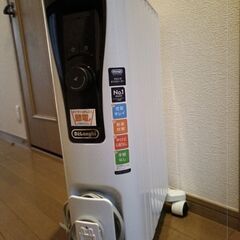 美品■デロンギ・シリーズ最上位モデル・多機能・オイルヒーター・RHJ65L0712■の画像