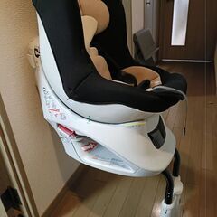 エールベベ 360ターンSⅡ 新生児 チャイルドシート ALB80 回転式 CAR MATEの画像