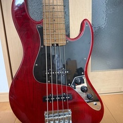 五弦ベース Bacchusの画像