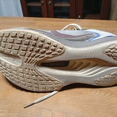 ☆必見☆良品☆NIKEズームフライ6 モスグリーン 28.5cmの画像
