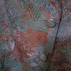 ミセス 上品スーツ ☆ ちりめん素材と ビロード素材の画像