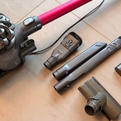 【どにち土日限定】ダイソン Dyson 掃除機 サイクロン式の画像