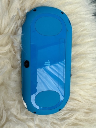 PS Vita 本体 ブルー　PCH-2000