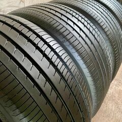 YOKOHAMAタイヤADVAN db V553 245/40R19 98W 中古タイヤ4本セットの画像