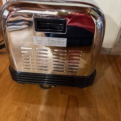 サンヨー電気ストーブ
の画像