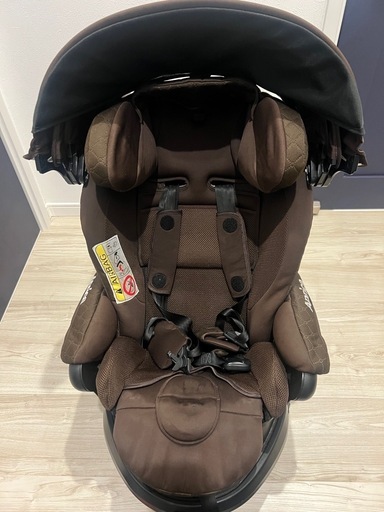 【美品】アップリカ フラディアグロウ ISOFIX インテリジェンスブラウン フラディア グロウ ISOFIX | ベビーカー・チャイルドシートの