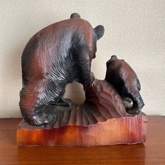 熊の置き物、彫刻の画像