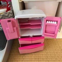 無料　冷蔵庫　おもちゃ　メルちゃん　おままごとの画像