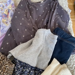 女の子 秋冬服　120〜130センチの画像