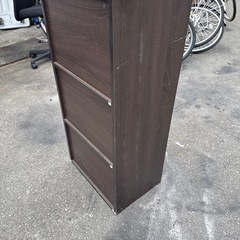 サカベ 鍵付きラック3段 カラーボックス 扉付 の画像