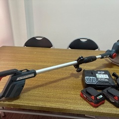 🉐草刈機「B-Share」の18V充電式刈払機　🉐かなり安いです🉐！の画像