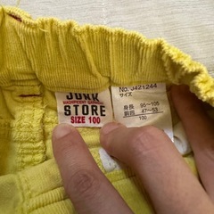 100 美品　パンツの画像