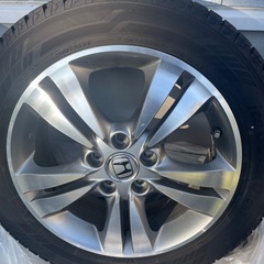 【激安】ホンダ純正スタッドレスタイヤ205/55R17 の画像