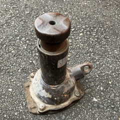 2tジャッキの画像