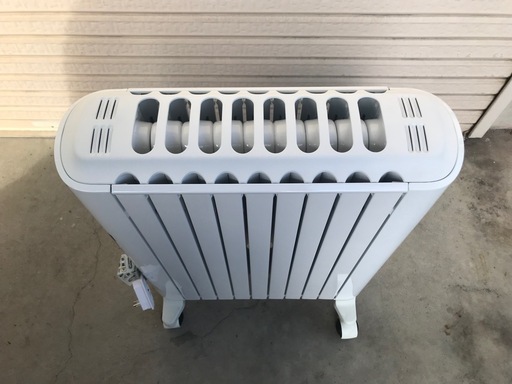 オイルヒーター　デロンギ　ユニカルド　RHJ65L0915