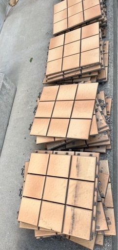 INAXのバルコニータイル　79枚