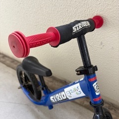 ストライダー　12インチ　青　　の画像