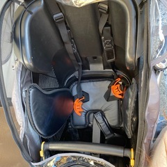 非電動子供乗せ自転車とヘルメットのセットの画像