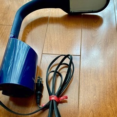 デスクスタンドライト
の画像