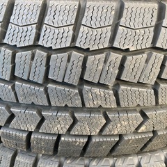 バリ山　DUNLOP 185/65R15 24年製　冬タイヤ　の画像